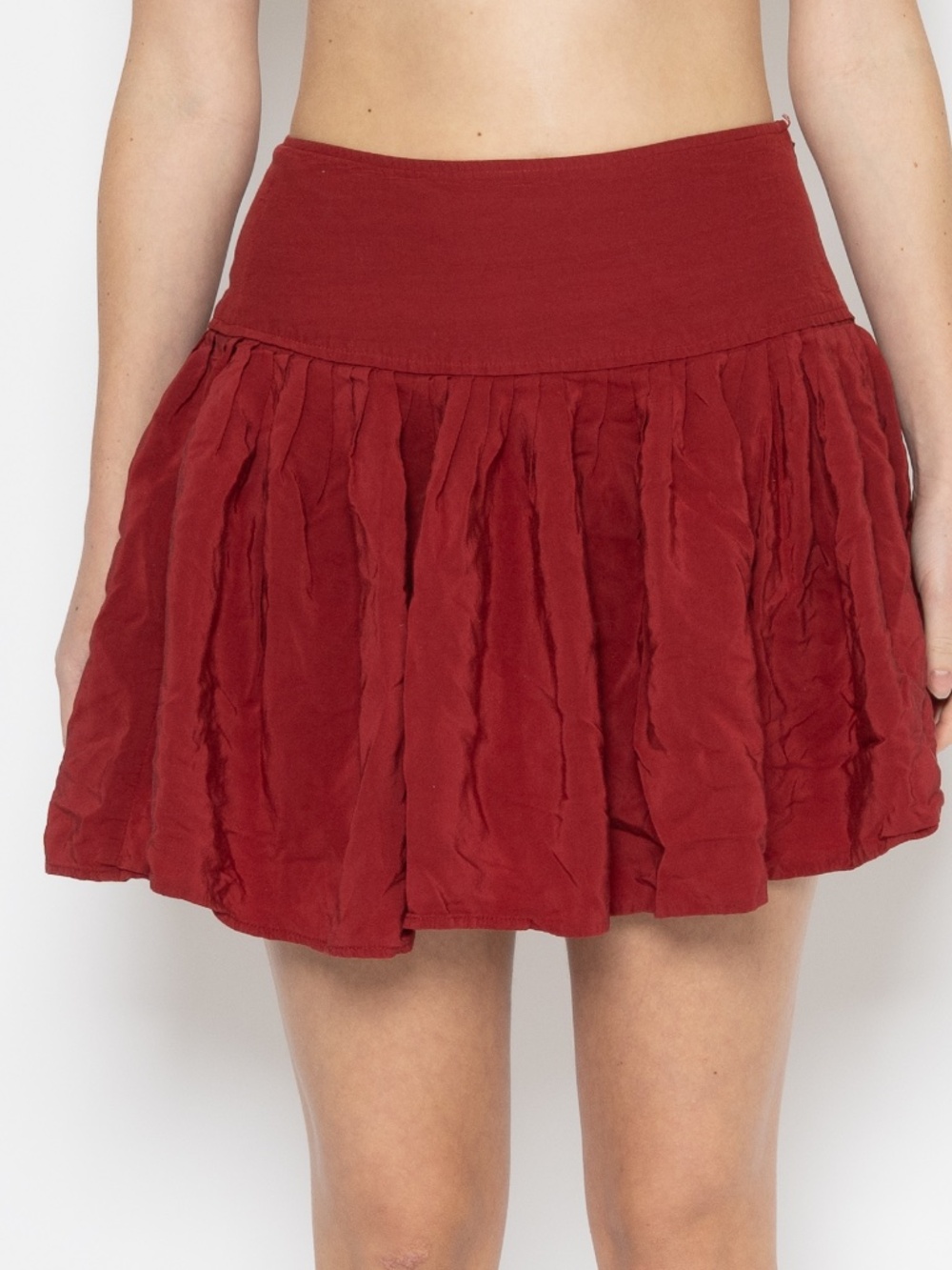 Y2k drop waist pleated mini skirt red size 8 loft rayon
